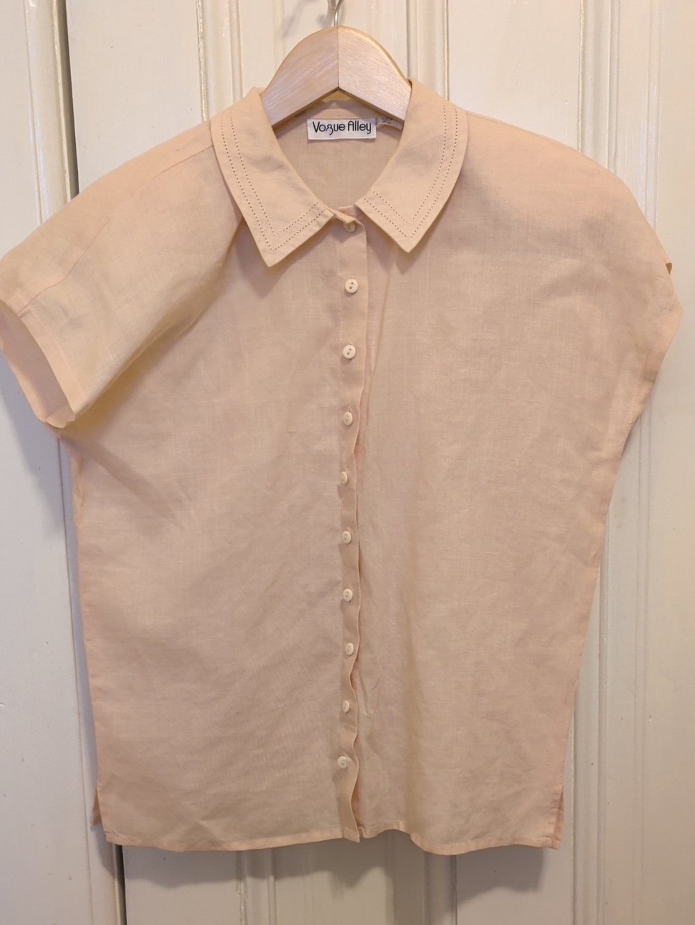 Vintage Light Pink Short-Sleeve 100% Linen Button-Down Top